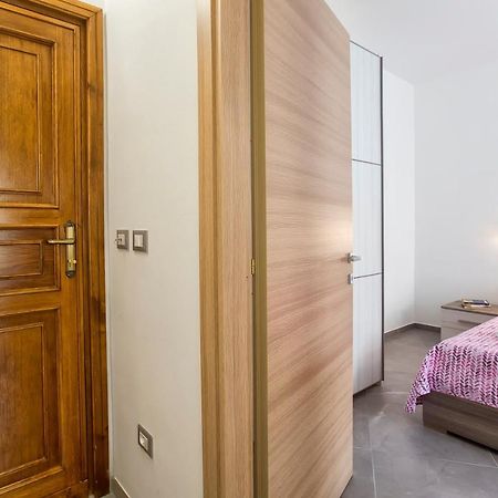 אלגהרו Nonna Adelina Apartments & Rooms מראה חיצוני תמונה