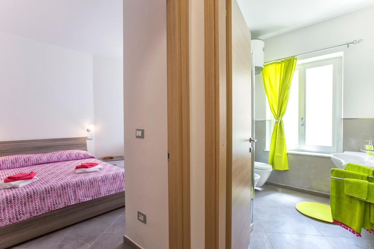 אלגהרו Nonna Adelina Apartments & Rooms מראה חיצוני תמונה