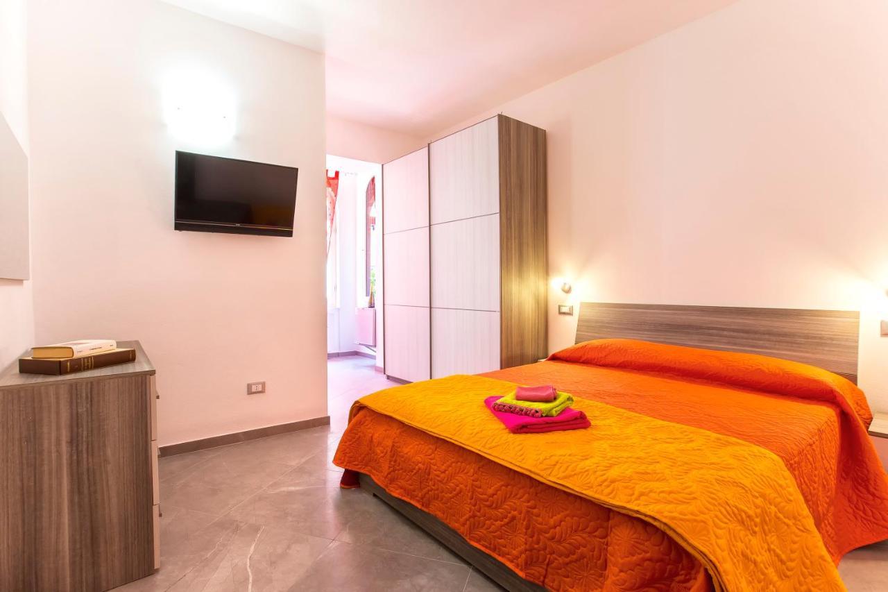 אלגהרו Nonna Adelina Apartments & Rooms מראה חיצוני תמונה