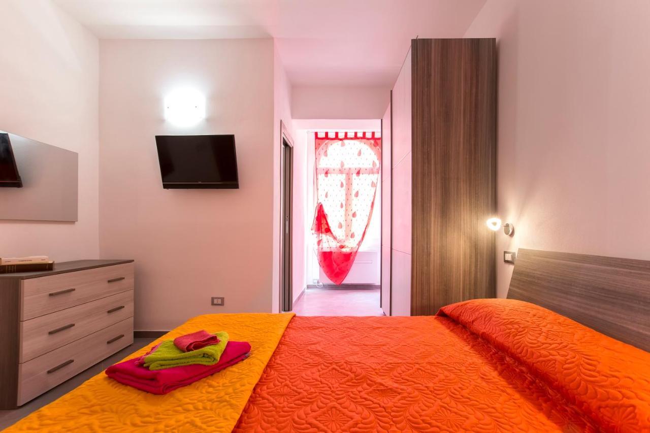 אלגהרו Nonna Adelina Apartments & Rooms מראה חיצוני תמונה