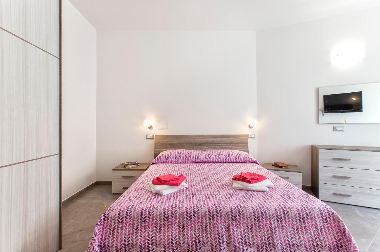 אלגהרו Nonna Adelina Apartments & Rooms מראה חיצוני תמונה