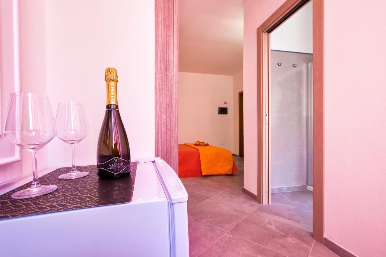 אלגהרו Nonna Adelina Apartments & Rooms מראה חיצוני תמונה